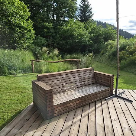 בקתה Au Calme, 7mn Des Pistes De