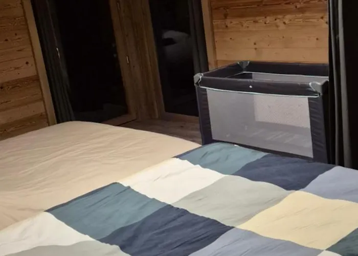 Au Calme, 7mn Des Pistes De *