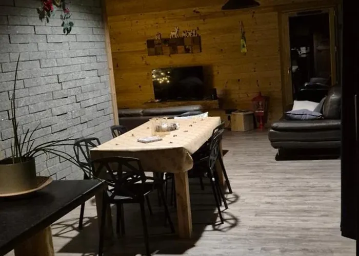 Au Calme, 7mn Des Pistes De *