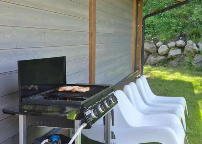 木屋 Au Calme, 7mn Des Pistes De *